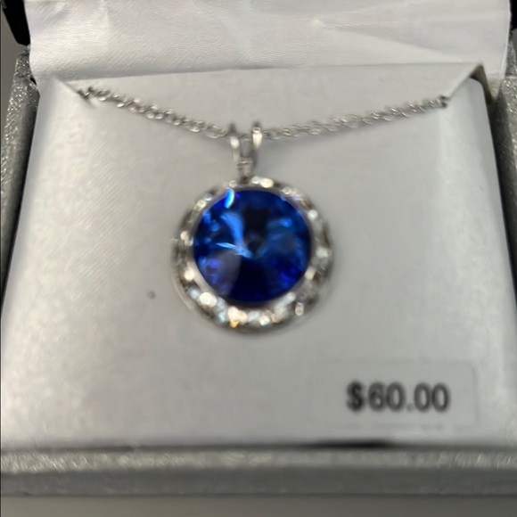 Blue and Silver Necklace with Swarovski Elements - Picture 2 of 3